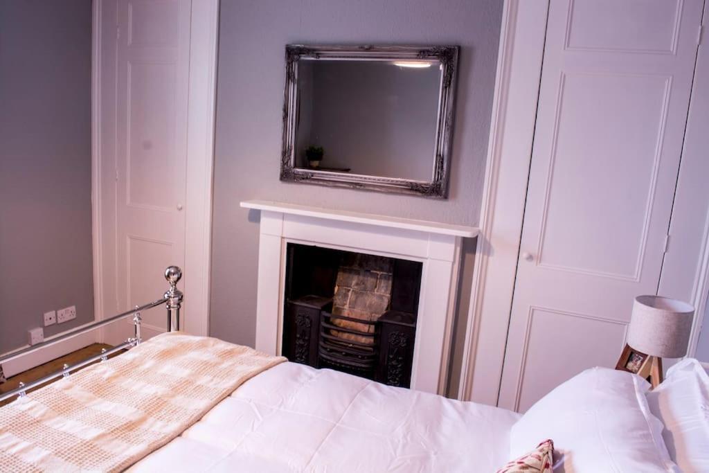 Lovely 3 Bed House In The Heart Of Cheltenham Buitenkant foto